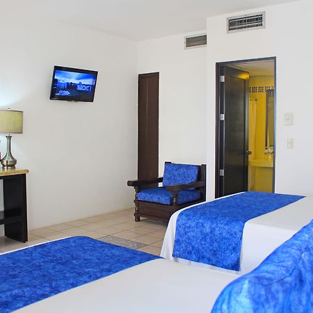 Hotel Delfin Пуерто-Вальярта Екстер'єр фото